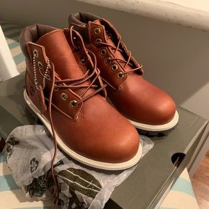 Custom Timberlands NEVER WORN Size 2